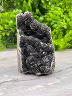 Amethist cluster cut base