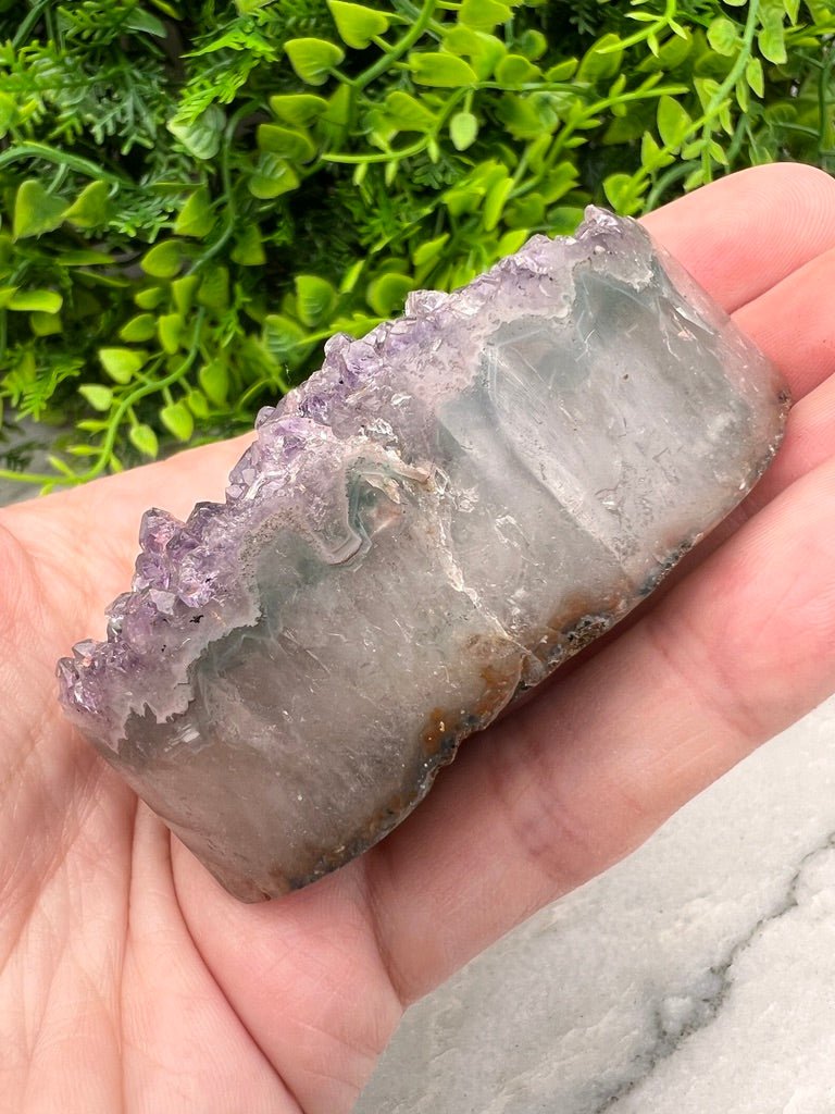 Amethist met Calciet balletjes ellips by KEY LIME STORE