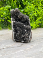 Amethist cluster cut base