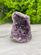 Amethist cluster cut base