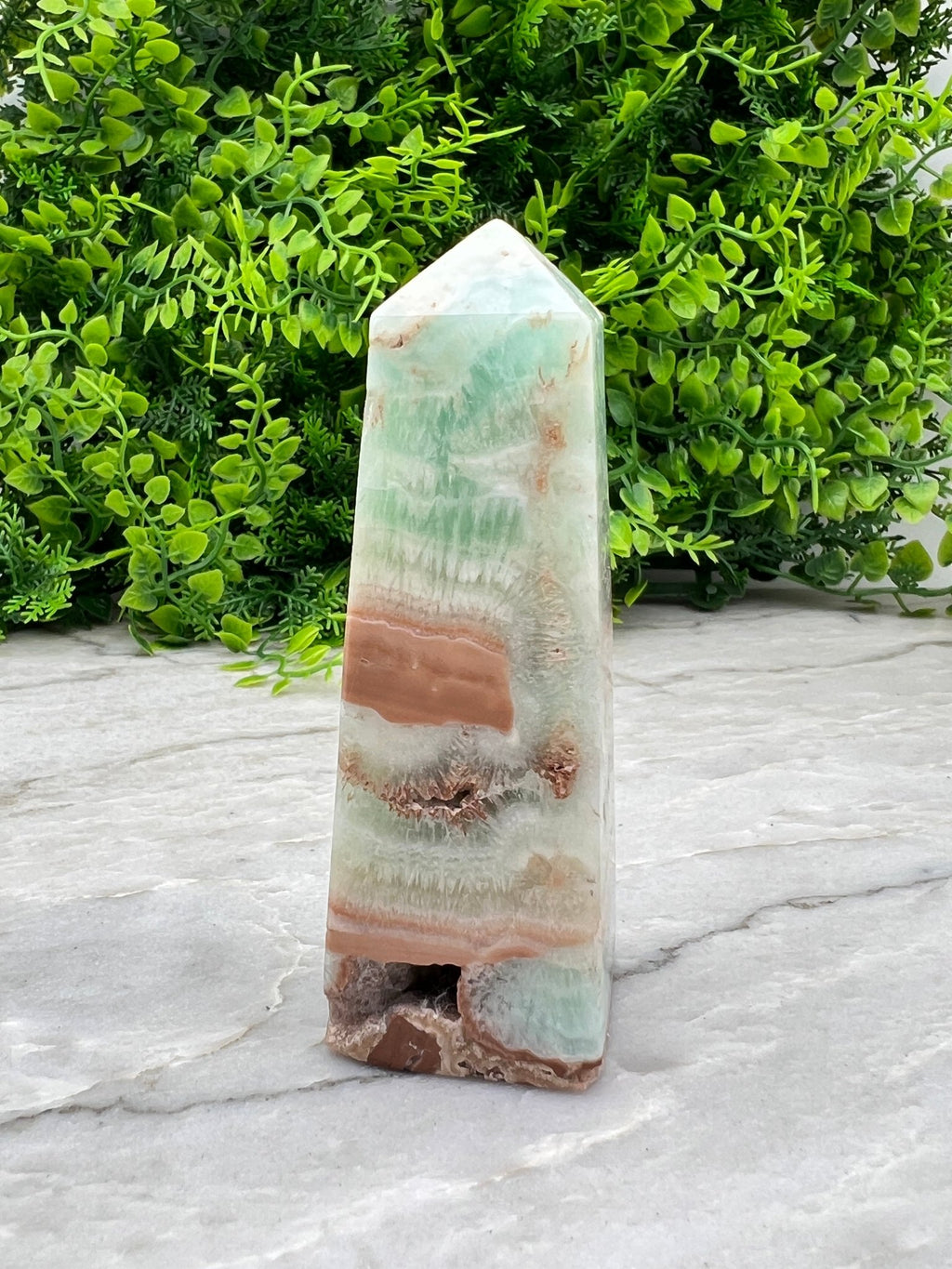 Turm aus blauem Aragonit (Caribbean Blue Calcite) (10 cm) von KEY LIME STORE