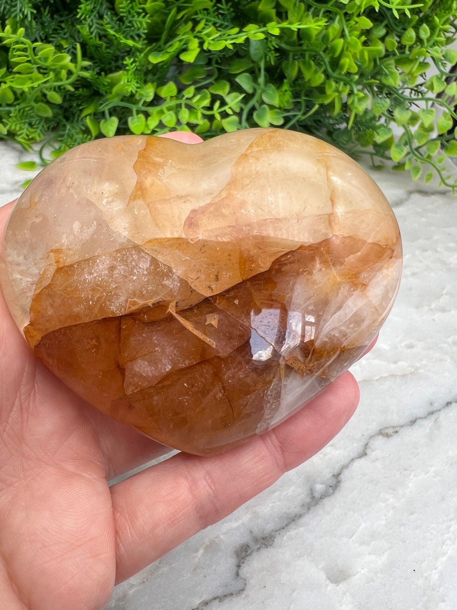 Golden Healer (Limonitquarz)-Herz (8 cm) von KEY LIME STORE