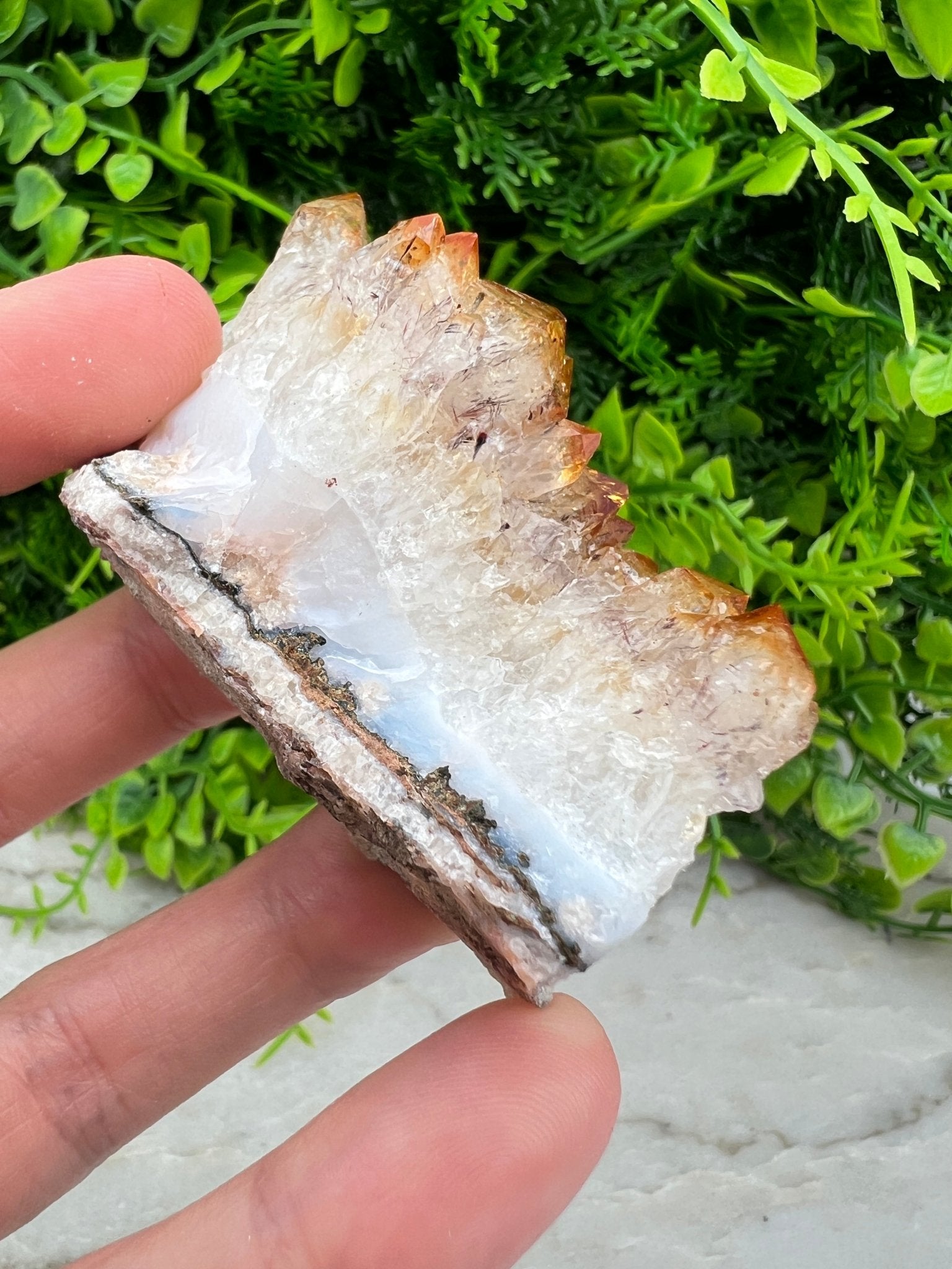 Citrin (gebrannter Amethyst) – Cluster (6 cm) von KEY LIME STORE