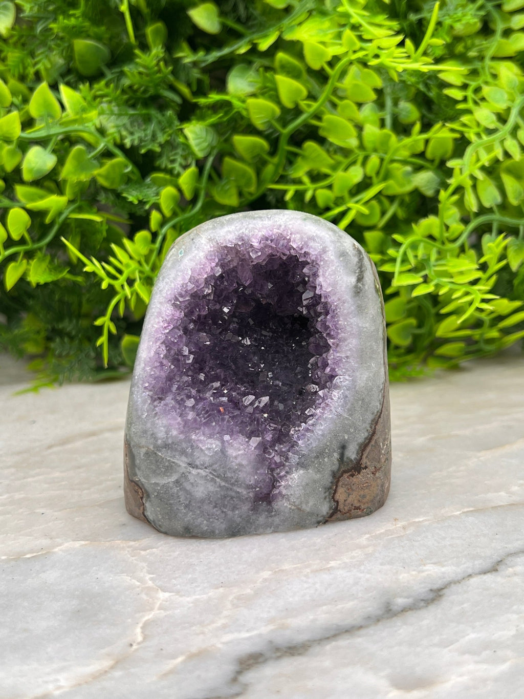Amethist geode cut base by KEY LIME STORE