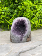 Amethist geode cut base by KEY LIME STORE