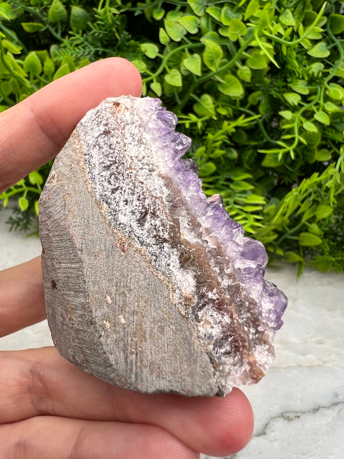 Amethist cluster cut base