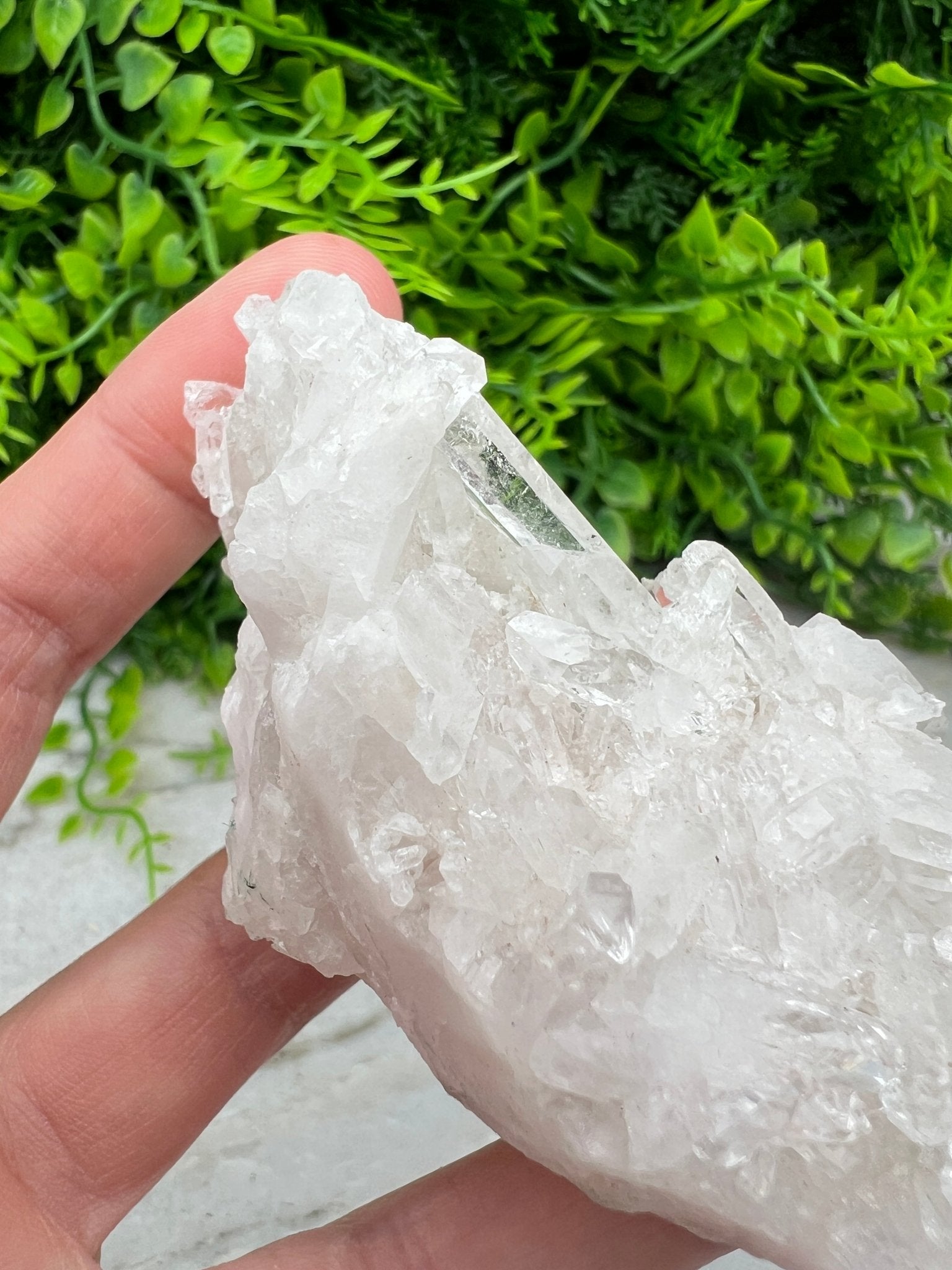 Bergkristall-Cluster (9 cm) von KEY LIME STORE