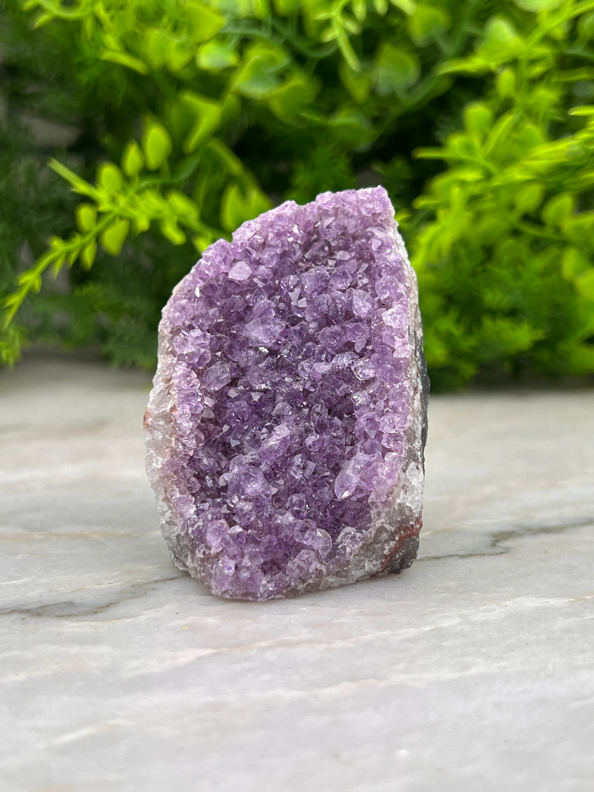 Amethist cluster cut base