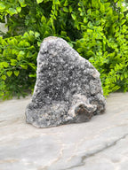 Amethist cluster cut base