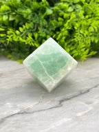 Pistache Calciet kubus cut base by KEY LIME STORE