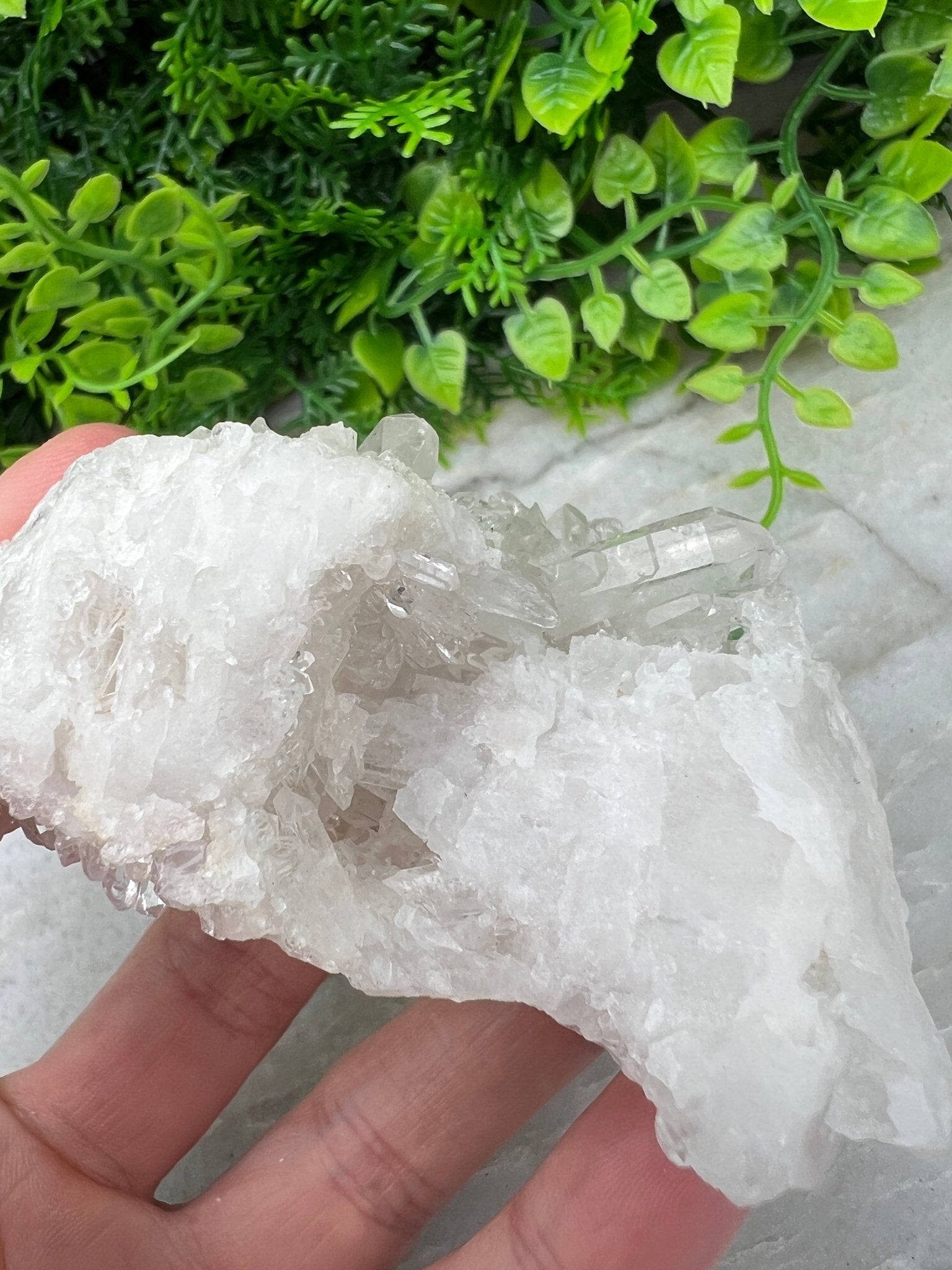 Bergkristall-Cluster (8 cm) von KEY LIME STORE