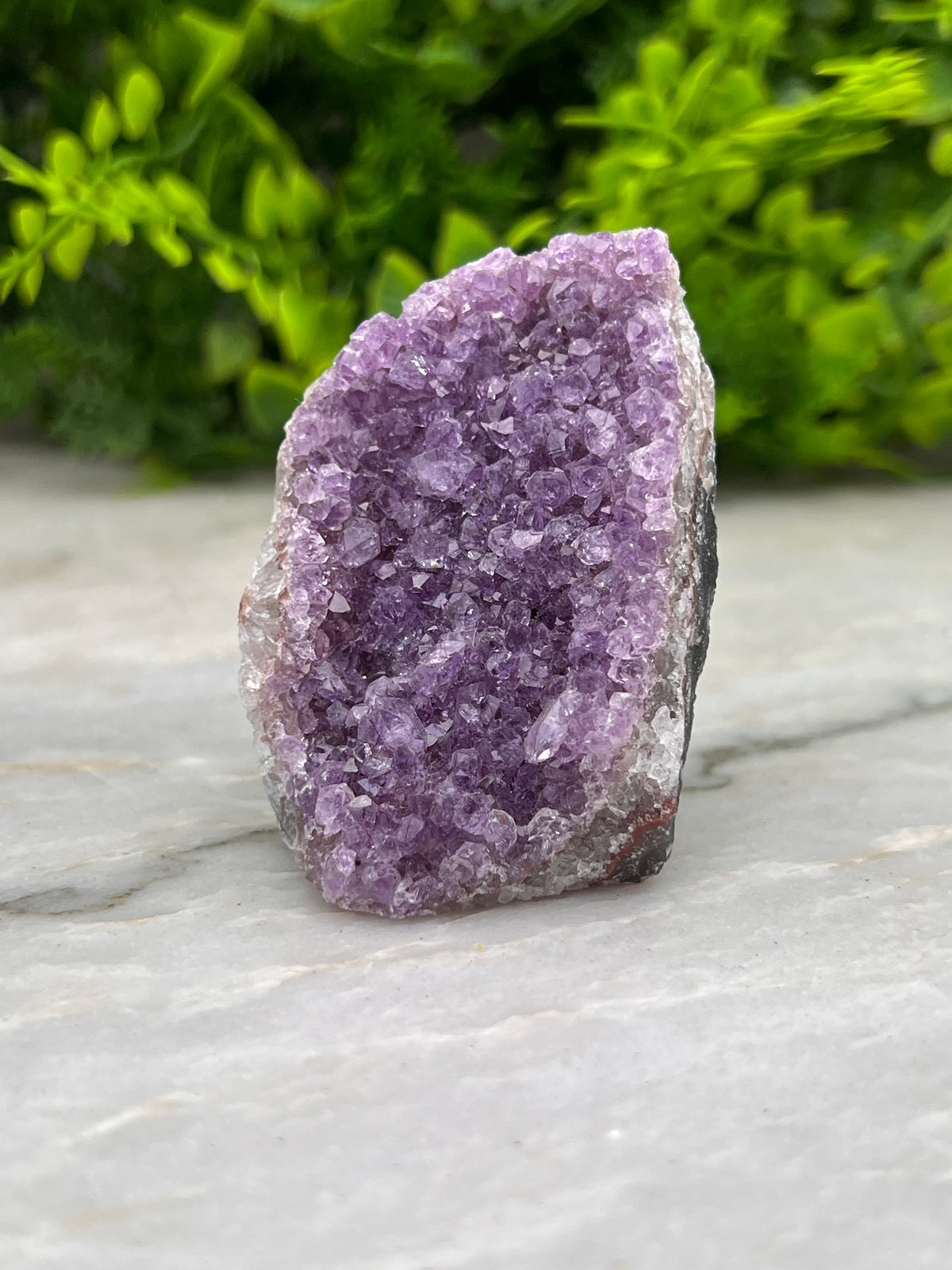 Amethist cluster cut base