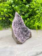 Amethist cluster cut base