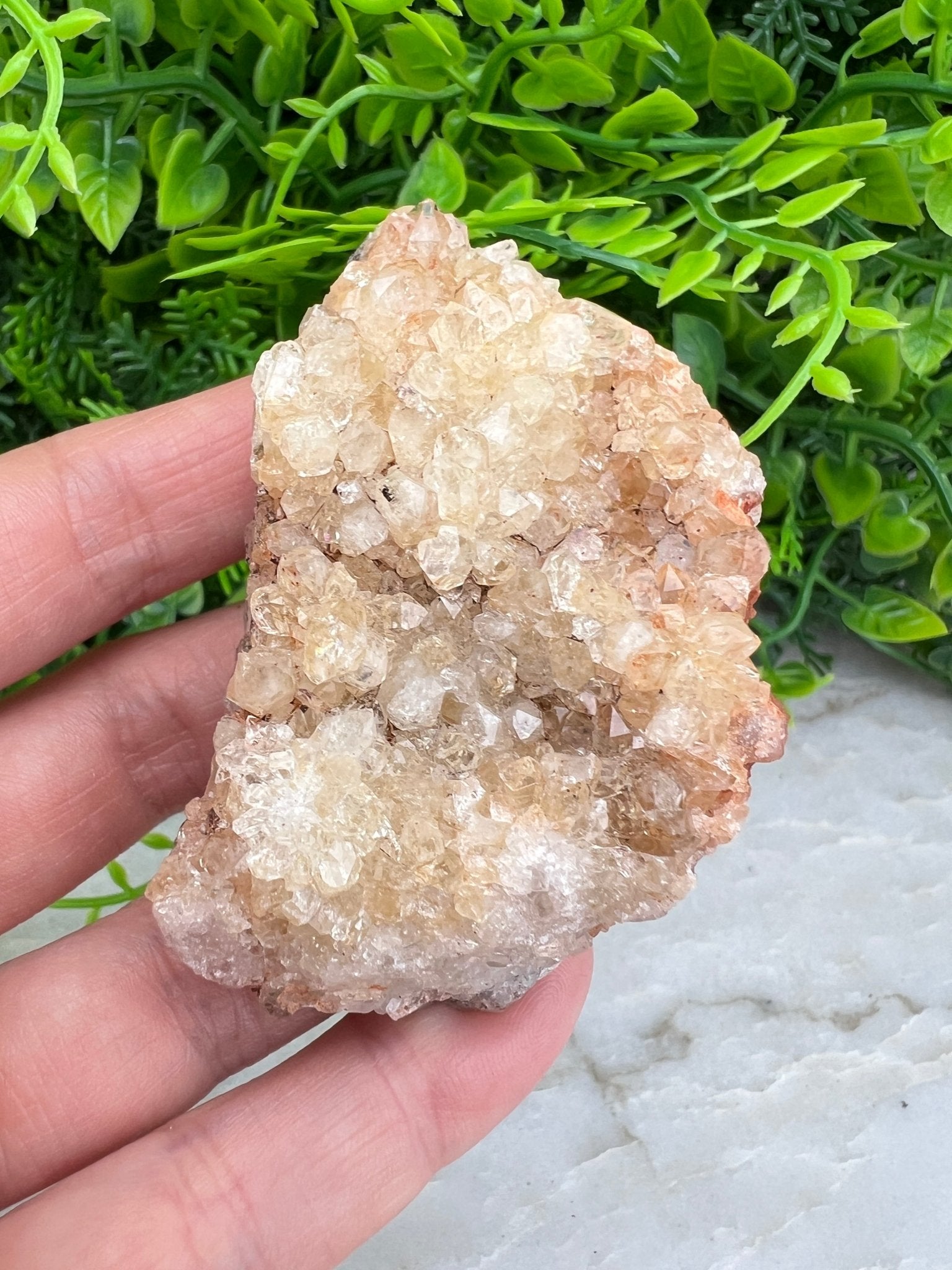 Citrin (gebrannter Amethyst) – Cluster (6 cm) von KEY LIME STORE