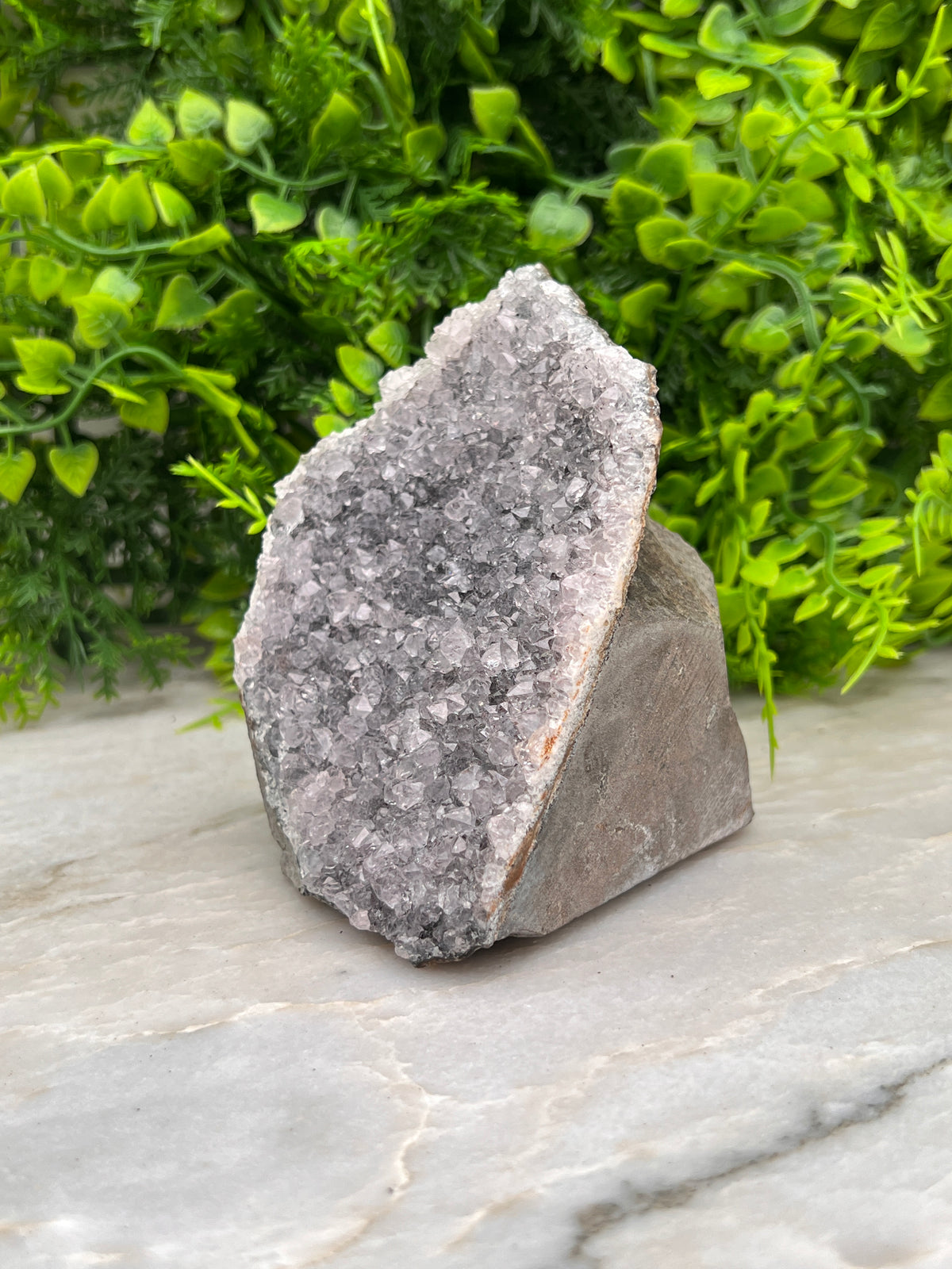 Amethist cluster cut base