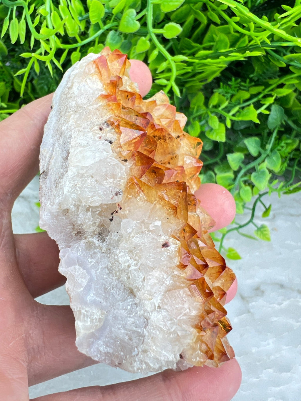Citrin (gebrannter Amethyst) – Cluster (9 cm) von KEY LIME STORE