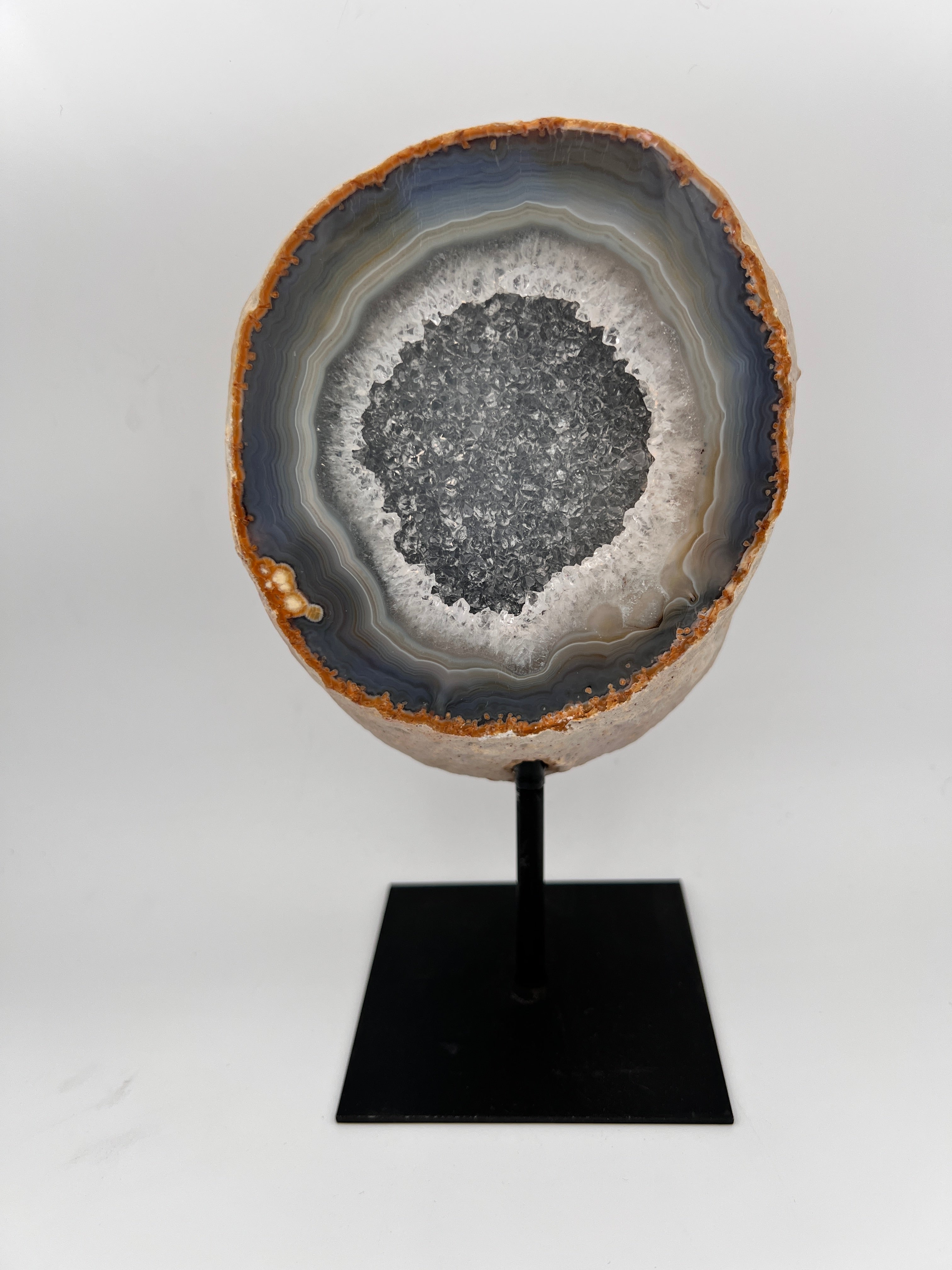 Agaat druze op standaard - 1.056 kg