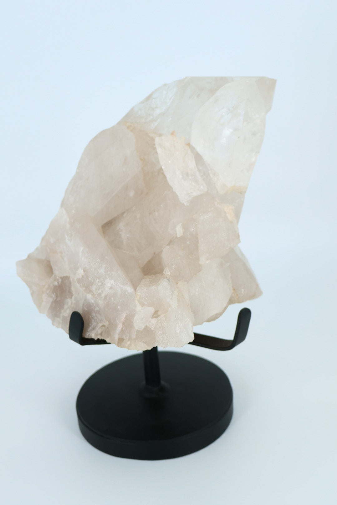 Bergkristal cluster op standaard - 5.6 kg