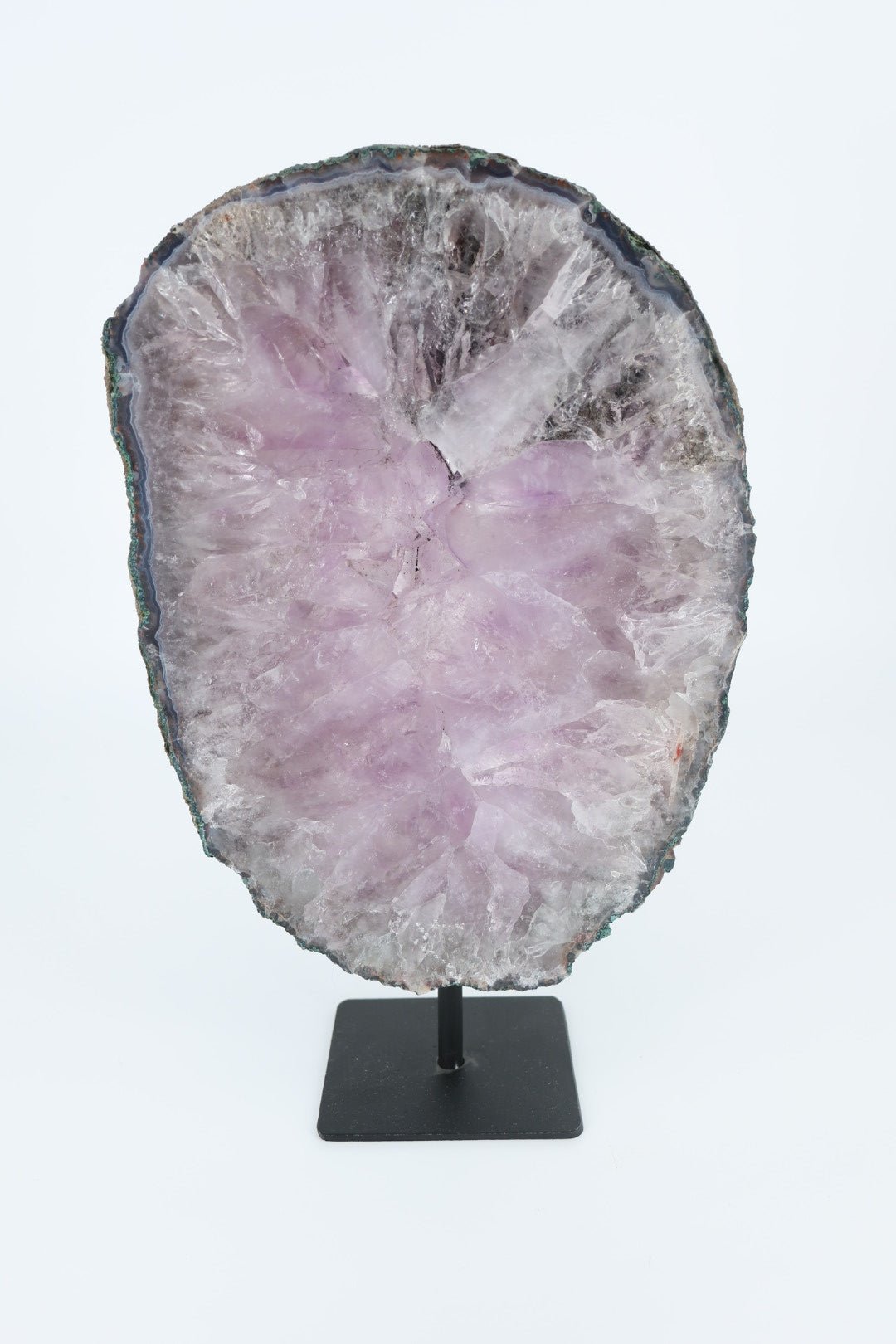 Amethyst-Scheibe auf Ständer – 2,841 kg von KEY LIME STORE