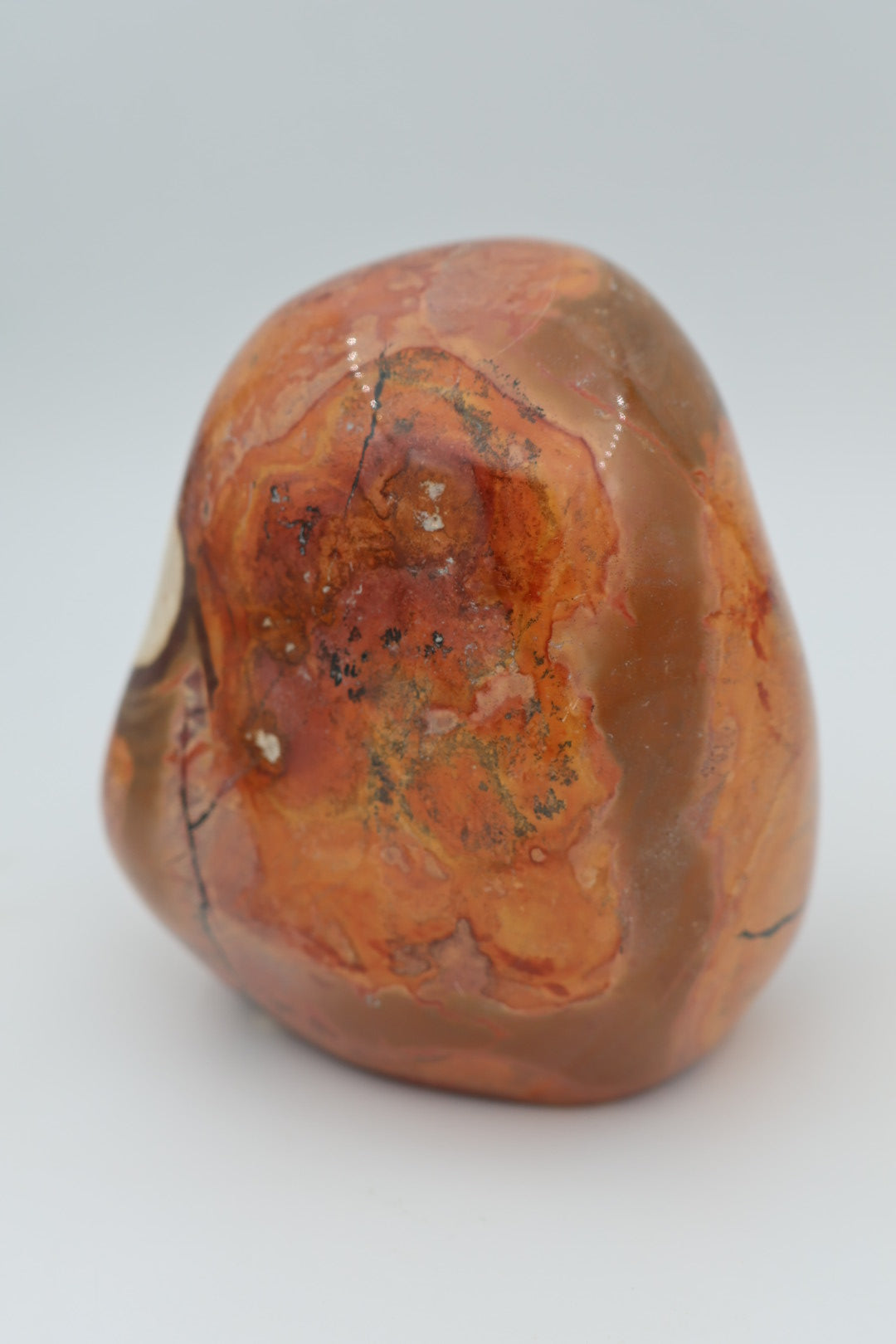 Polychroom Jaspis freeform 0,896 kg