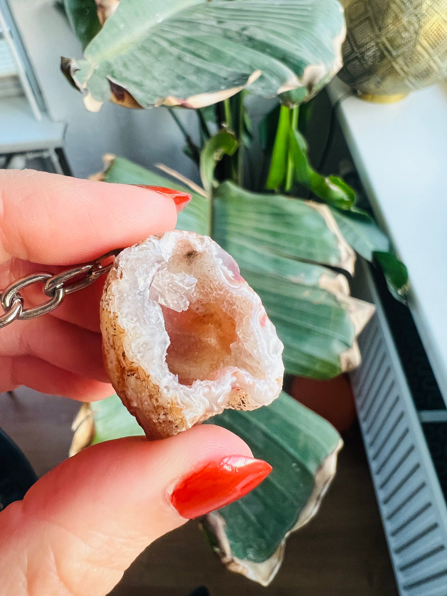 Crystal geodine key ring