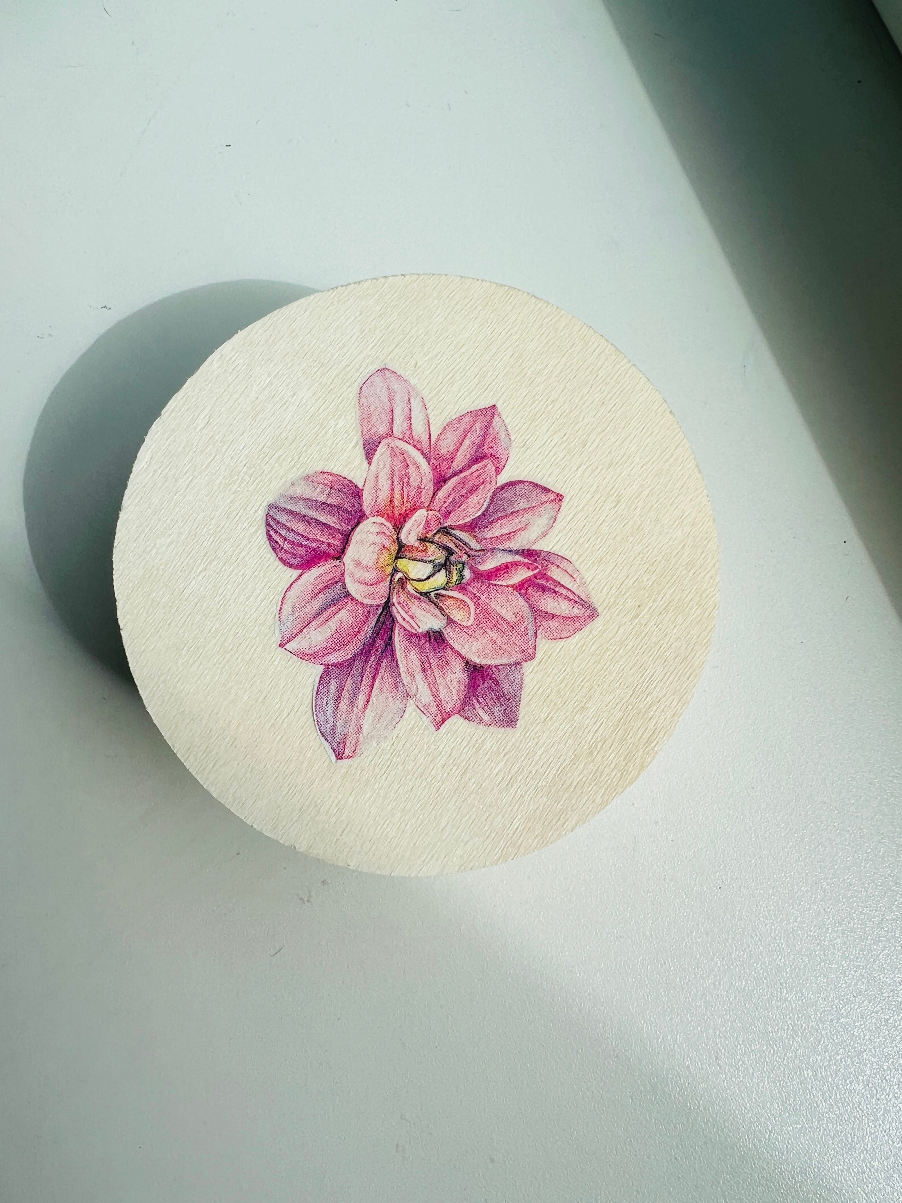 Houten doosje roze bloem