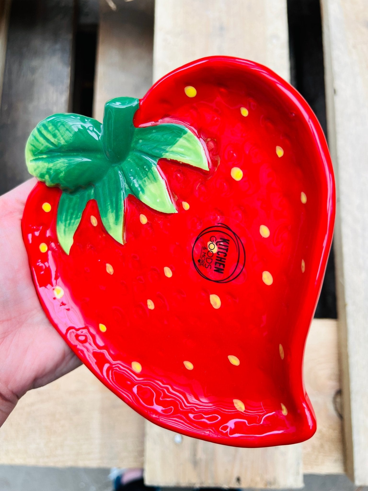 Aardbei bord dolomiet by KEY LIME STORE