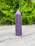 Lepidolith (Afghanistan) Turm (9 cm) von KEY LIME STORE