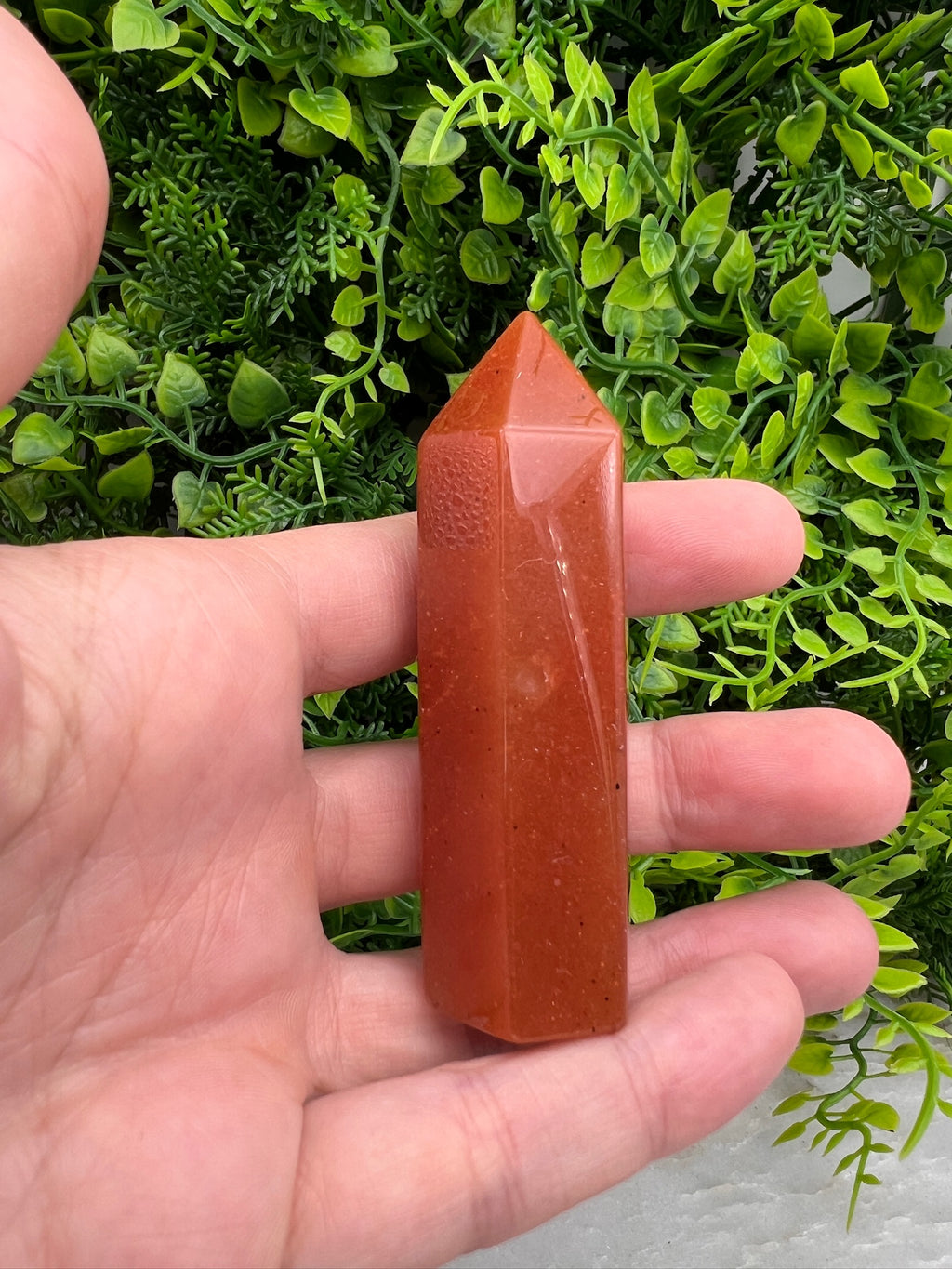 Roter Aventurin-Turm (7 cm) von KEY LIME STORE