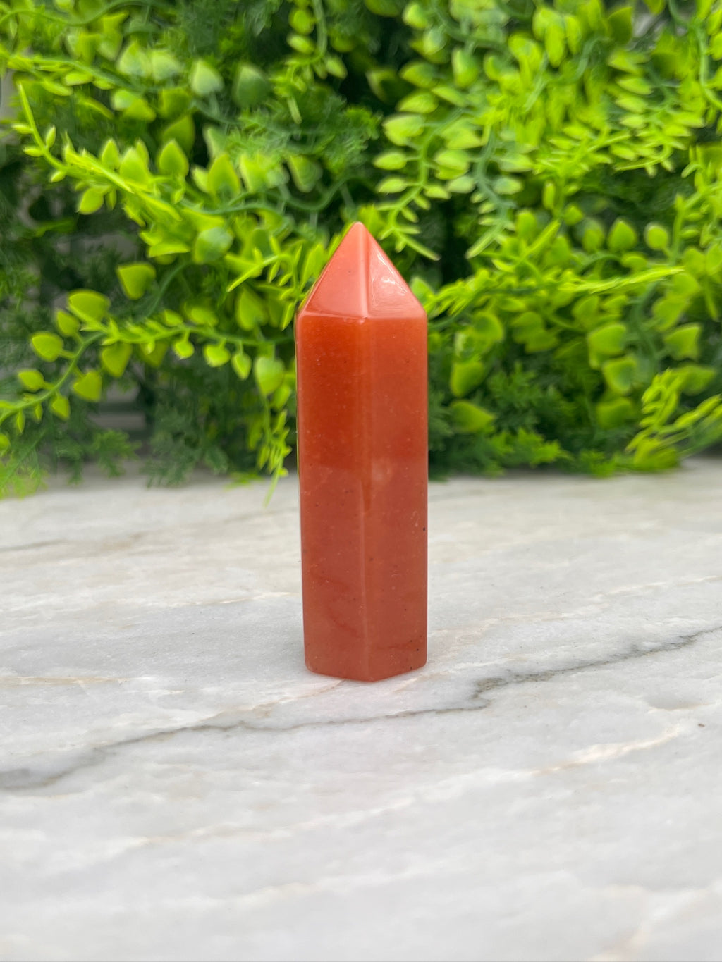 Roter Aventurin-Turm (7 cm) von KEY LIME STORE