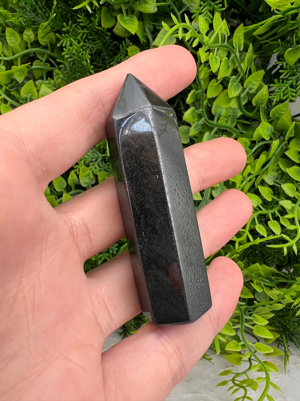 Hämatit-Turm (62 mm) von KEY LIME STORE