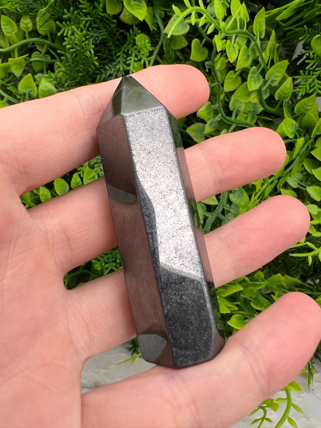 Hämatit-Turm (62 mm) von KEY LIME STORE