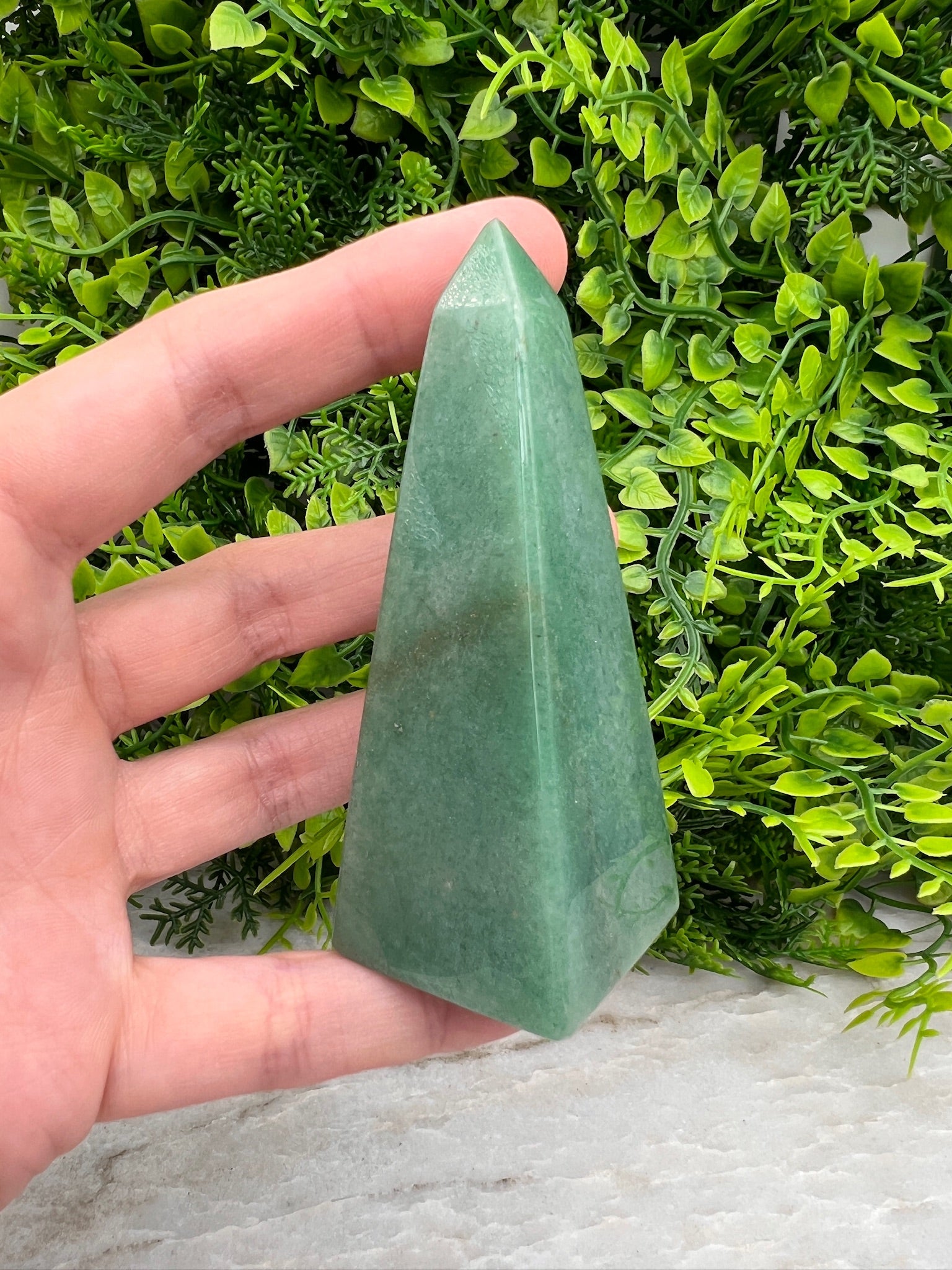 Groene Aventurijn obelisk (82 mm) by KEY LIME STORE
