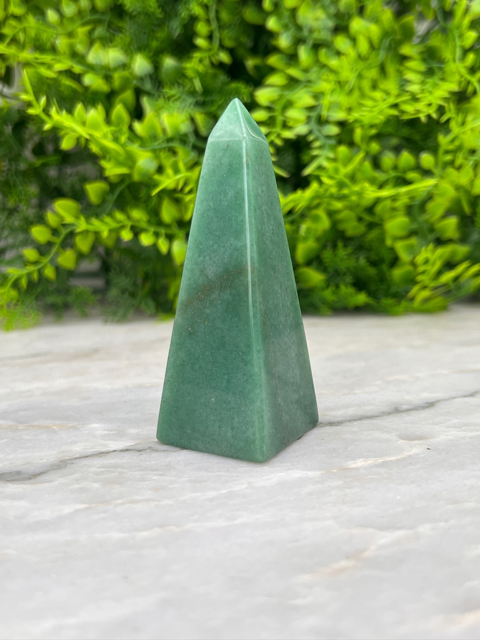 Groene Aventurijn obelisk (82 mm) by KEY LIME STORE