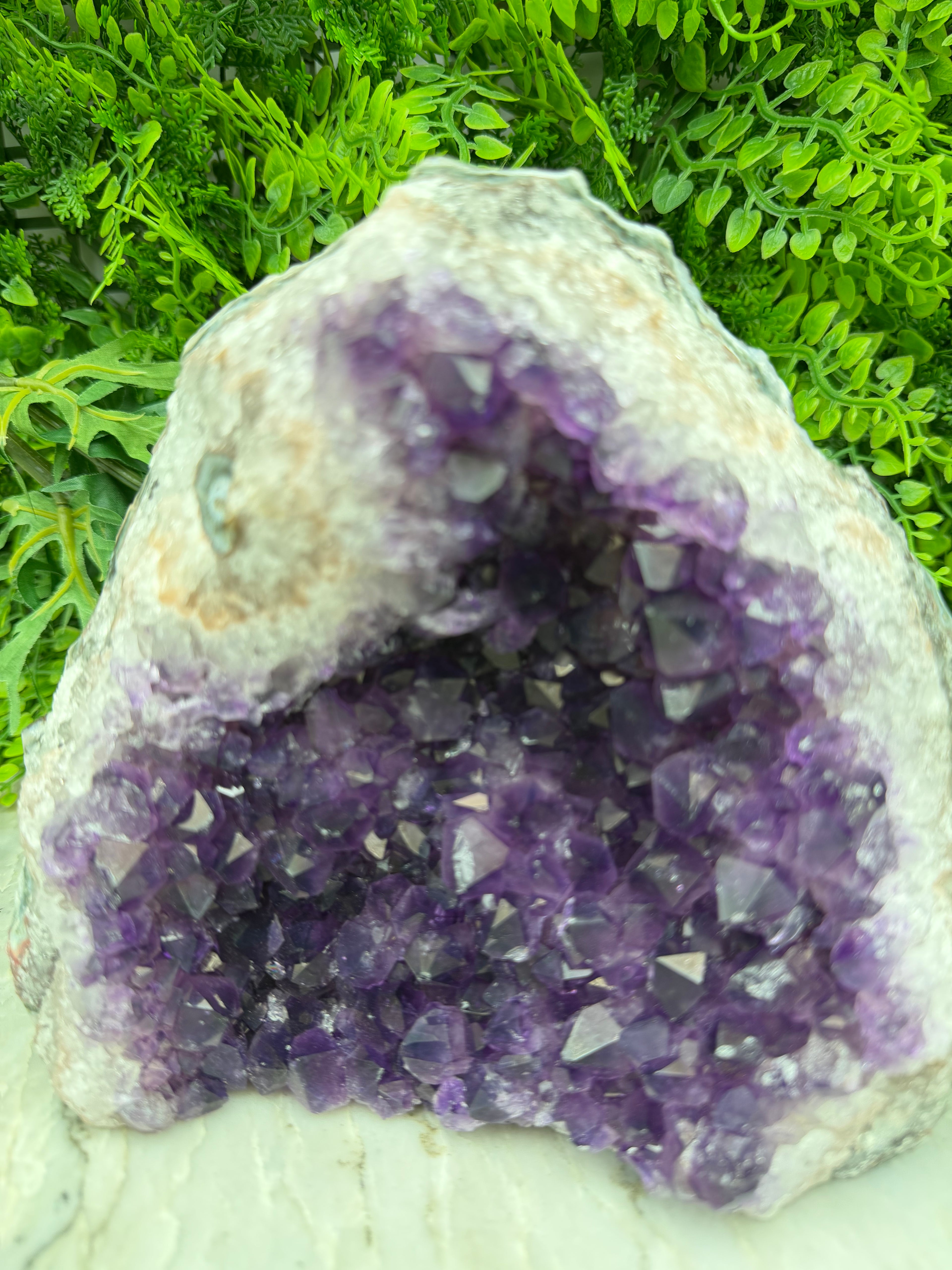 XL - Amethist cluster (2648 gr/19 cm)