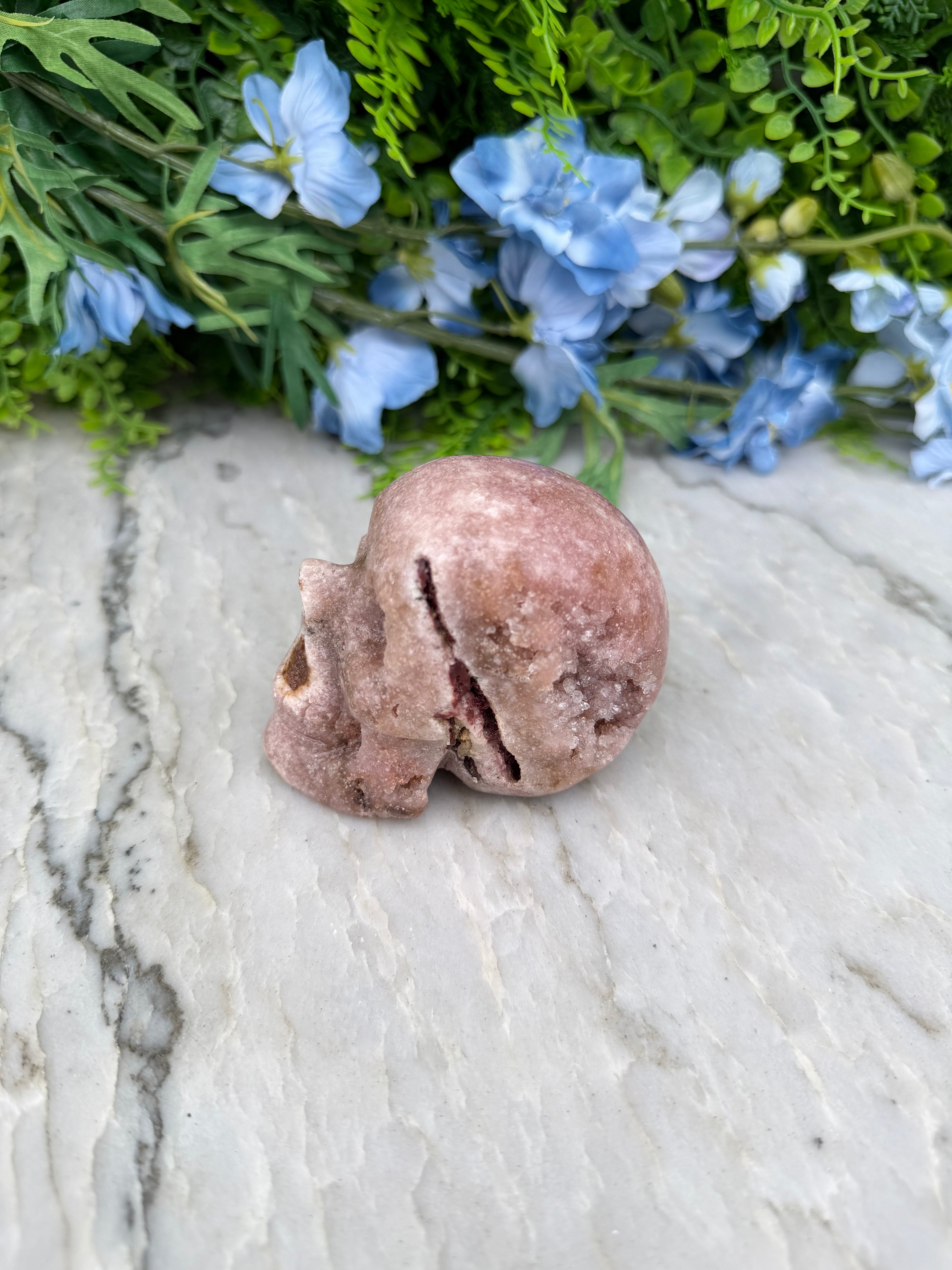 Druzy Roze Amethist schedel hoge kwaliteit en handgeslepen (366 gr/8.5 cm)