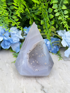 Druzy Agaat diamantvorm (284 gr/10 cm)