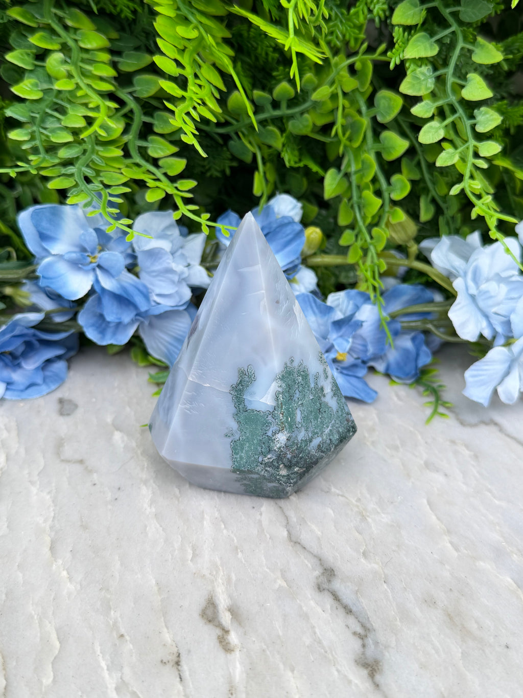 Druzy Agaat diamantvorm (208 gr/9 cm)