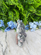Groene Amethist flower cluster (488 gr/11 cm)
