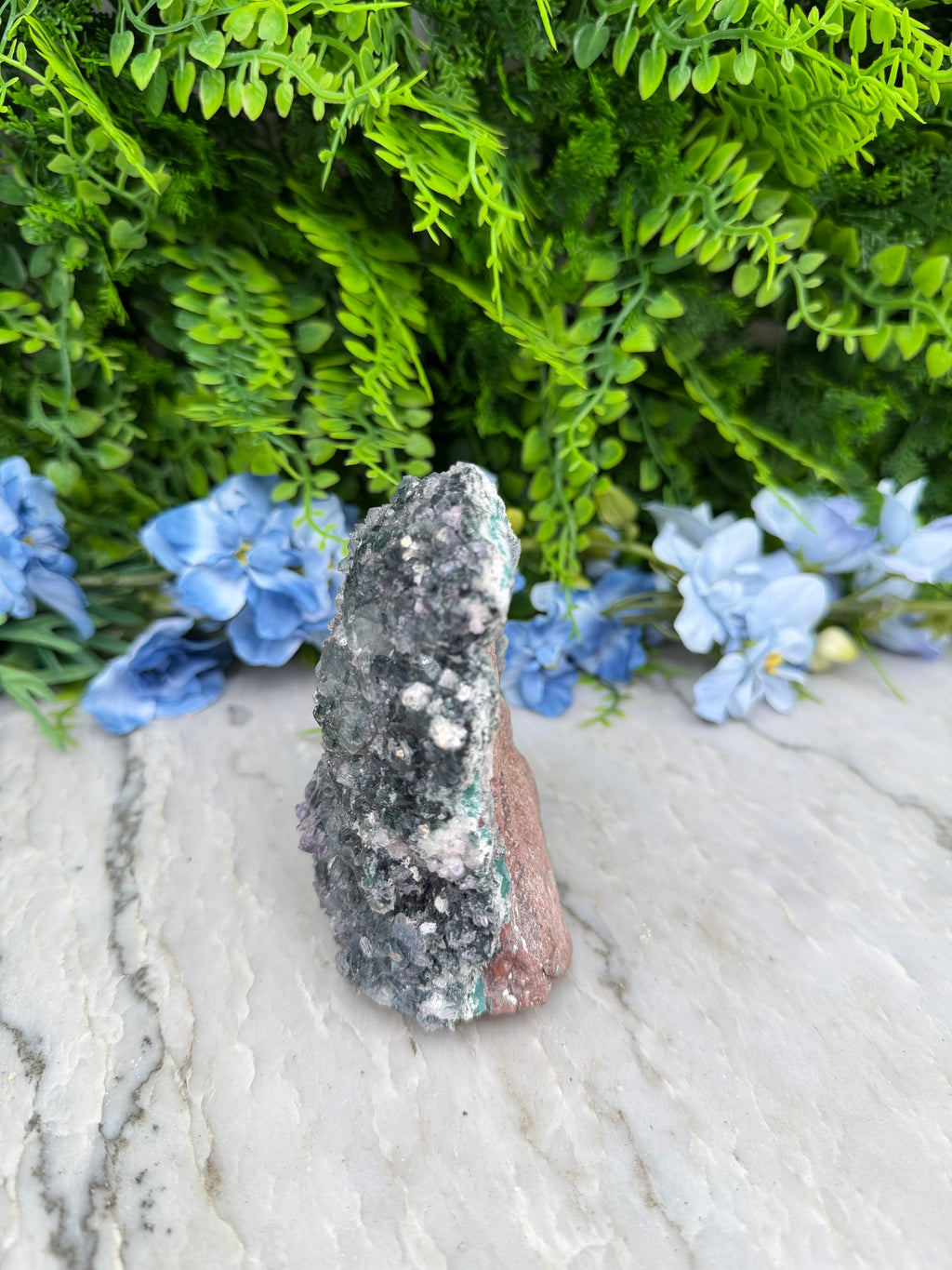 Groene Amethist flower cluster (488 gr/11 cm)