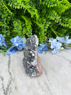 Groene Amethist flower cluster (488 gr/11 cm)