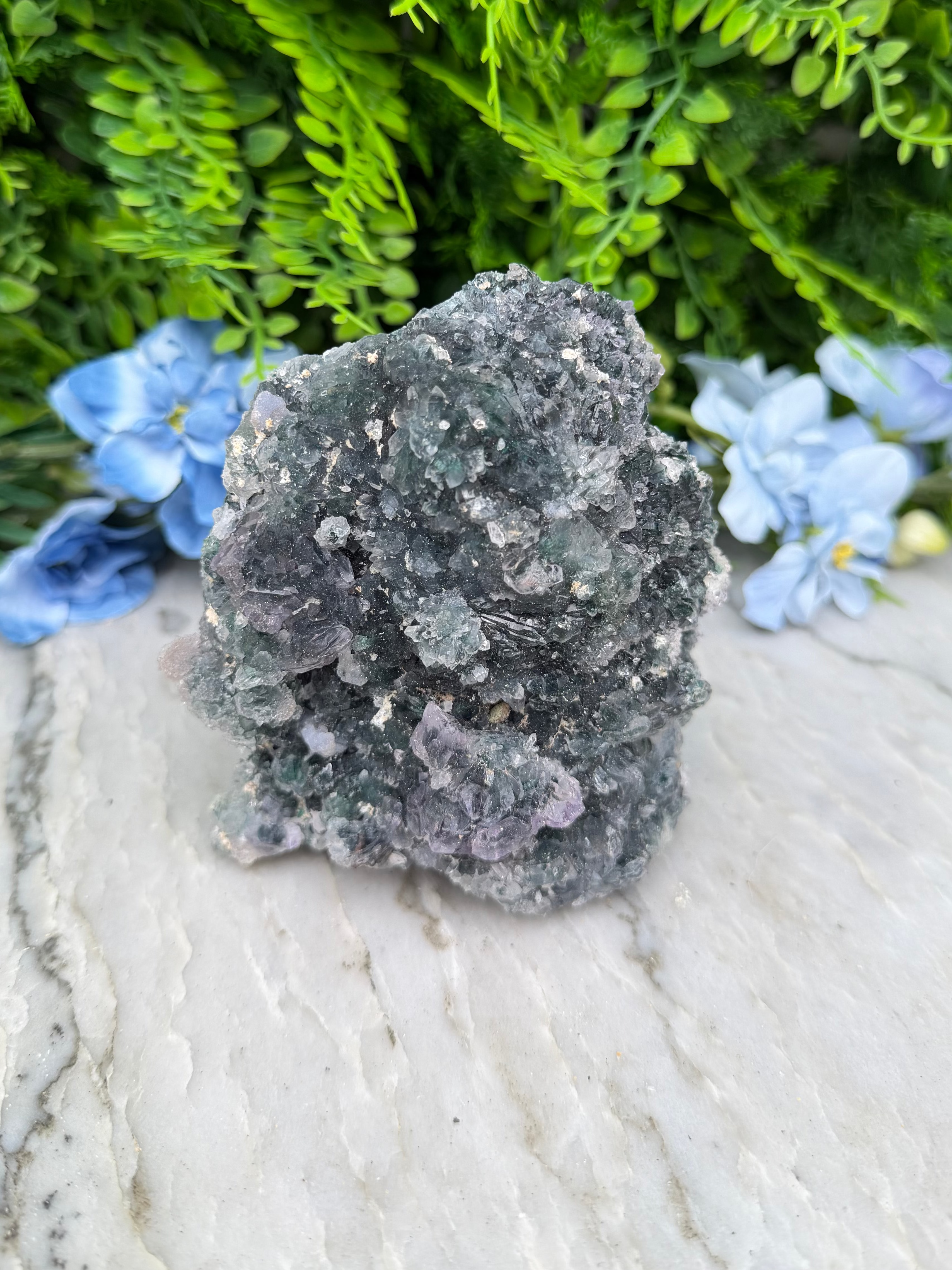Groene Amethist flower cluster (488 gr/11 cm)
