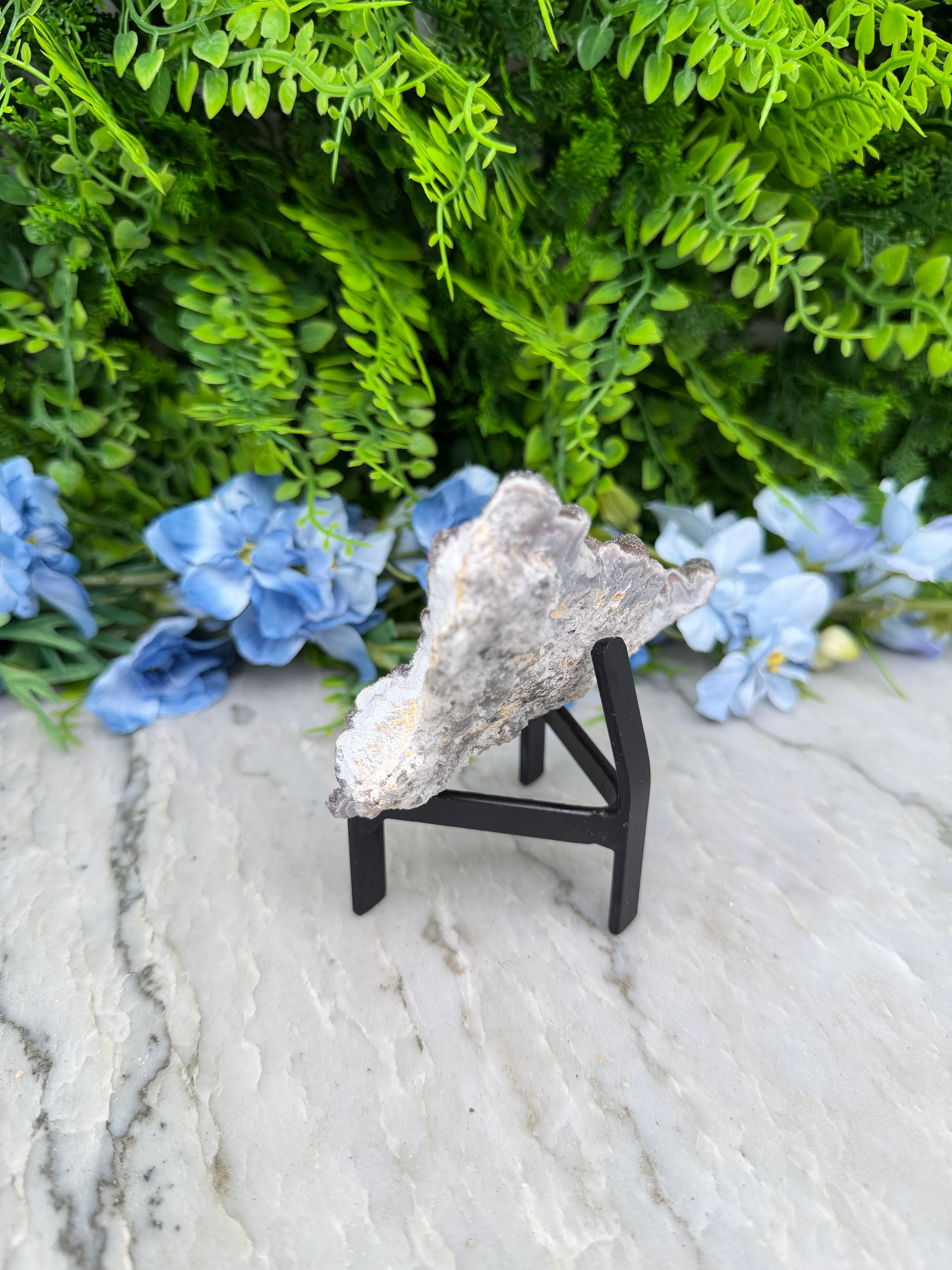 Amethist flower op standaard (226 gr/11 cm)
