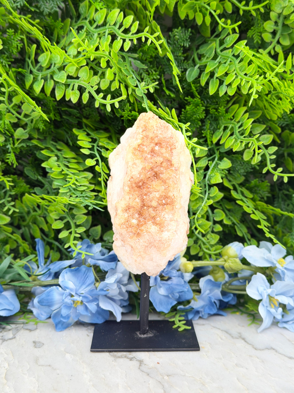 Citrine/Smoky Amethyst on a stand (414 g/15 cm)