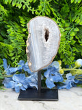 Agaat geode op standaard (490 gr/14 cm)