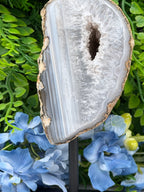Agaat geode op standaard (490 gr/14 cm)