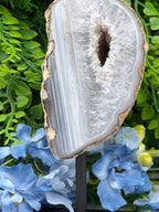 Agaat geode op standaard (490 gr/14 cm)