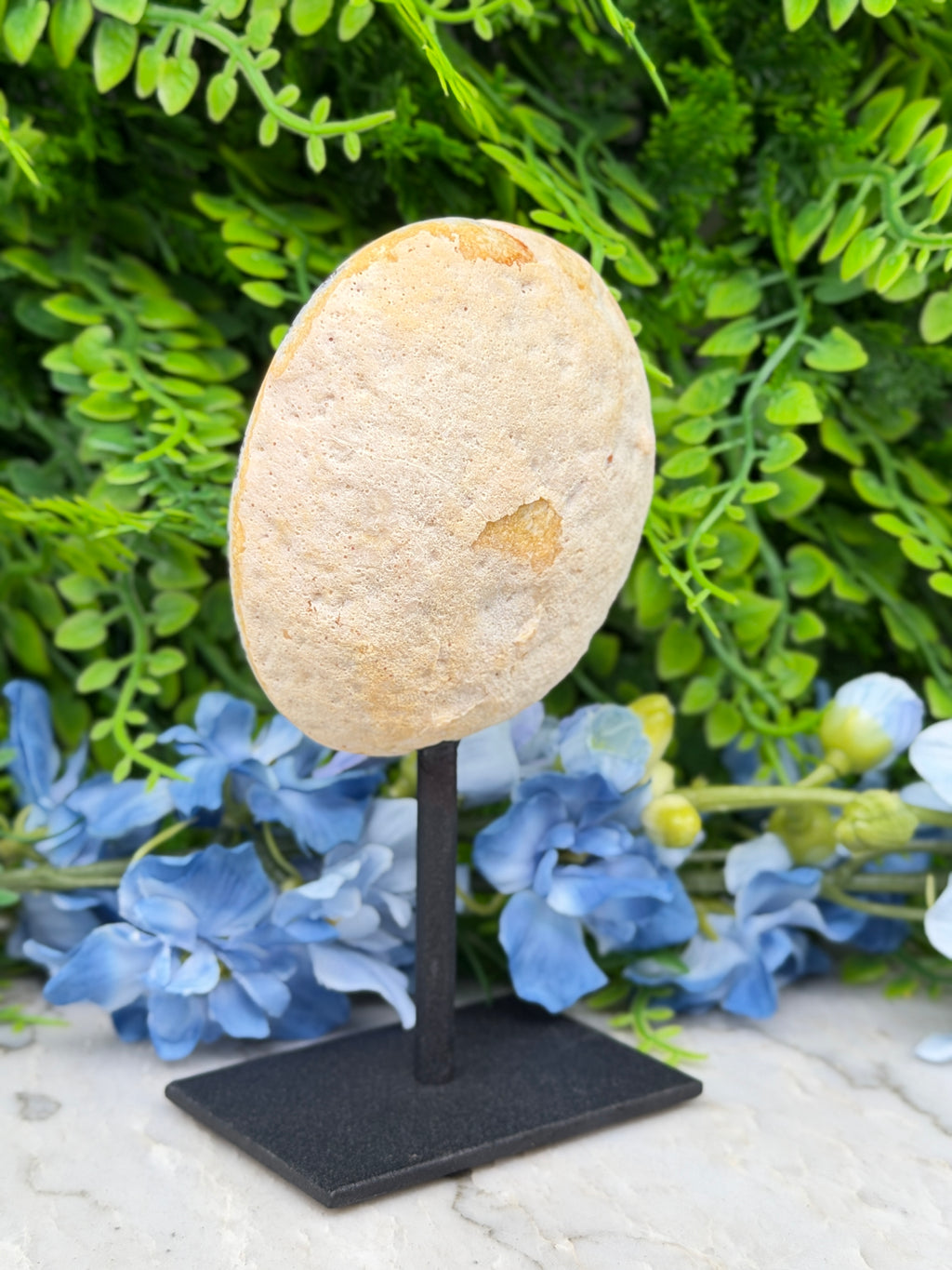 Agaat geode op standaard (320 gr/14 cm)