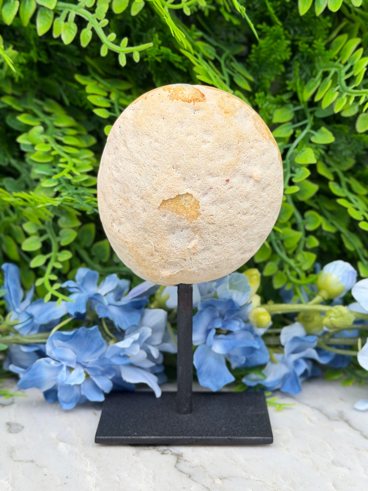 Agaat geode op standaard (320 gr/14 cm)