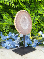 Agaat geode op standaard (320 gr/14 cm)